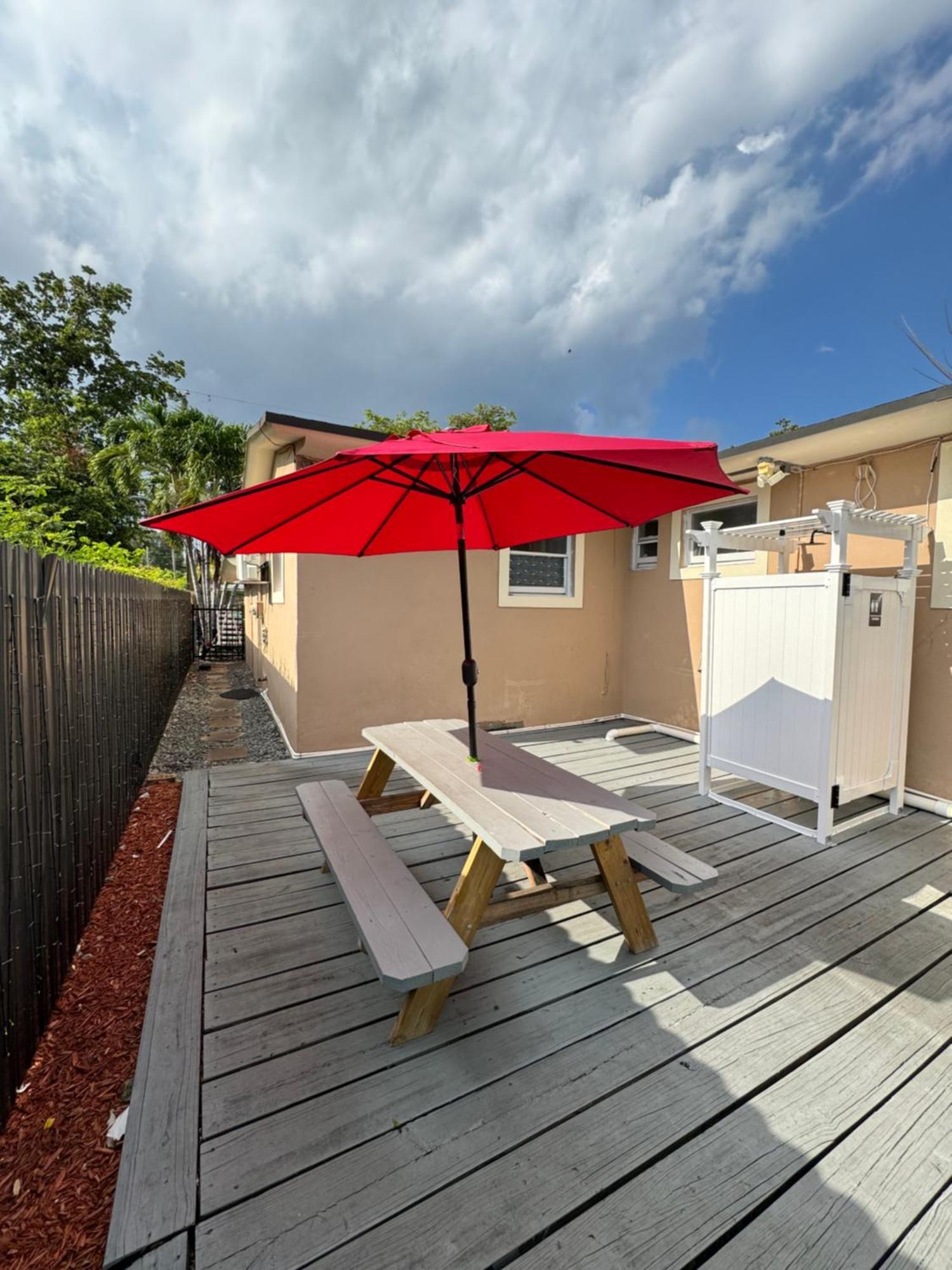 Hostal Wynwood Beds
